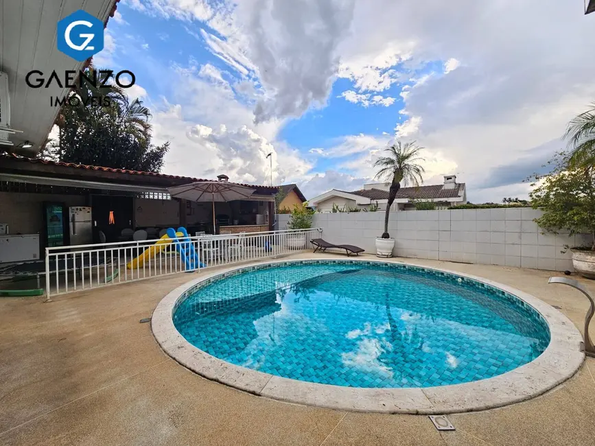 Foto 1 de Casa de Condomínio com 4 quartos à venda, 326m2 em Alphaville, Santana De Parnaiba - SP