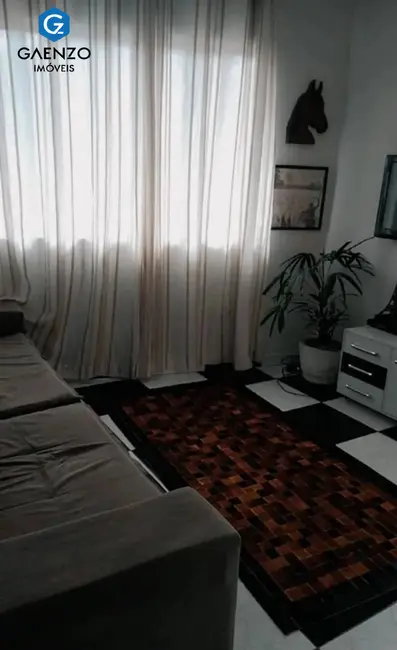 Sobrado com 2 quartos à venda, 120m2 em Umuarama, Osasco - SP - imagem 5 Foto 5 de Sobrado com 2 quartos à venda, 120m2 em Umuarama, Osasco - SP
