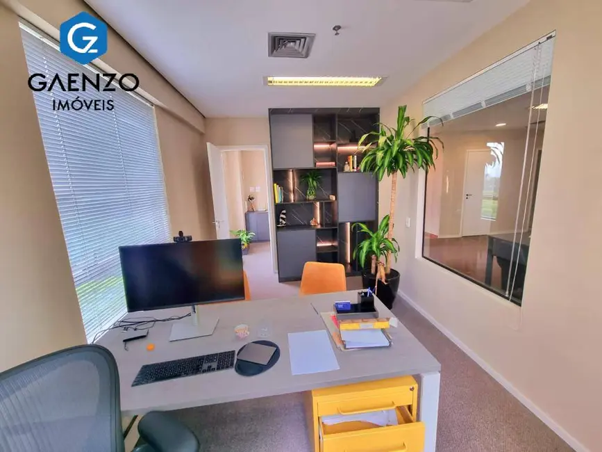 Foto 4 de Sala Comercial à venda, 88m2 em Alphaville Industrial, Barueri - SP