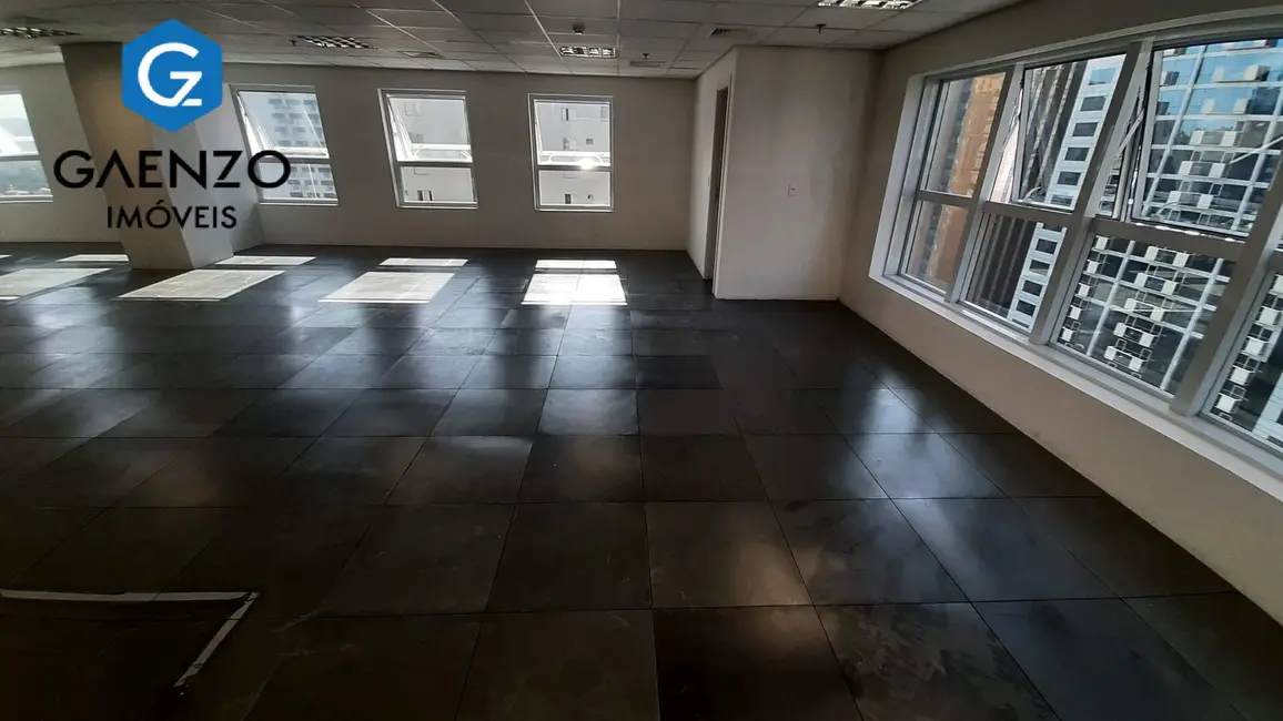 Foto 6 de Sala Comercial à venda, 126m2 em Barueri - SP