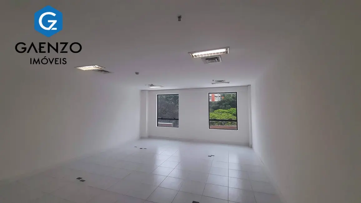 Foto 1 de Sala Comercial à venda, 42m2 em Alphaville Industrial, Barueri - SP