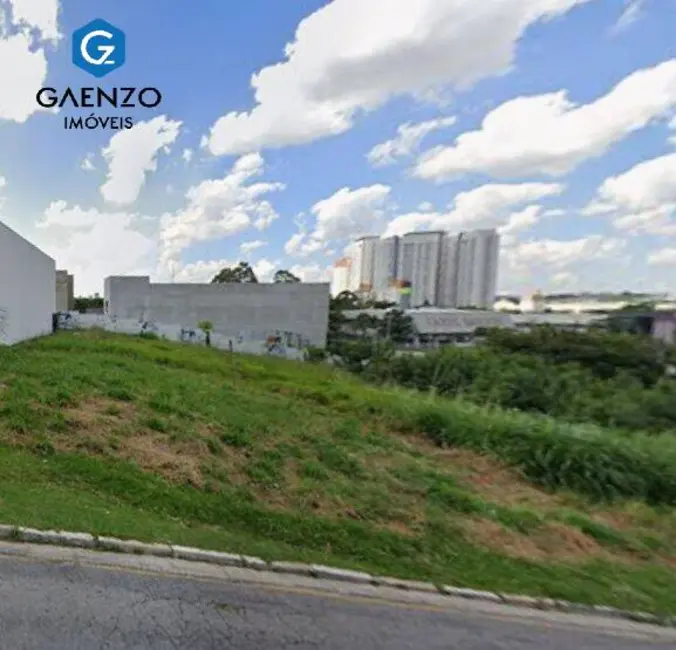 Foto 1 de Terreno / Lote à venda, 251m2 em Jardim dos Camargos, Barueri - SP