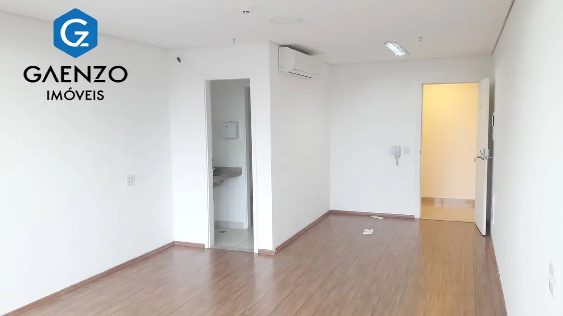 Foto 3 de Sala Comercial à venda, 33m2 em Barueri - SP