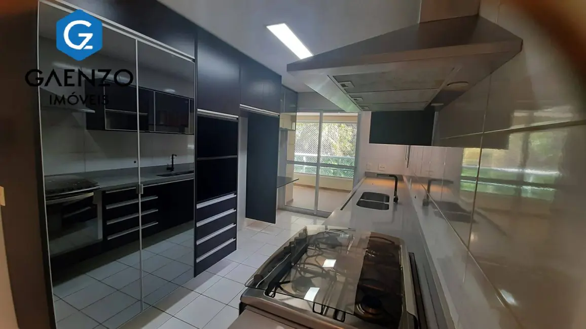 Foto 3 de Apartamento com 3 quartos à venda, 202m2 em Tamboré, Santana De Parnaiba - SP