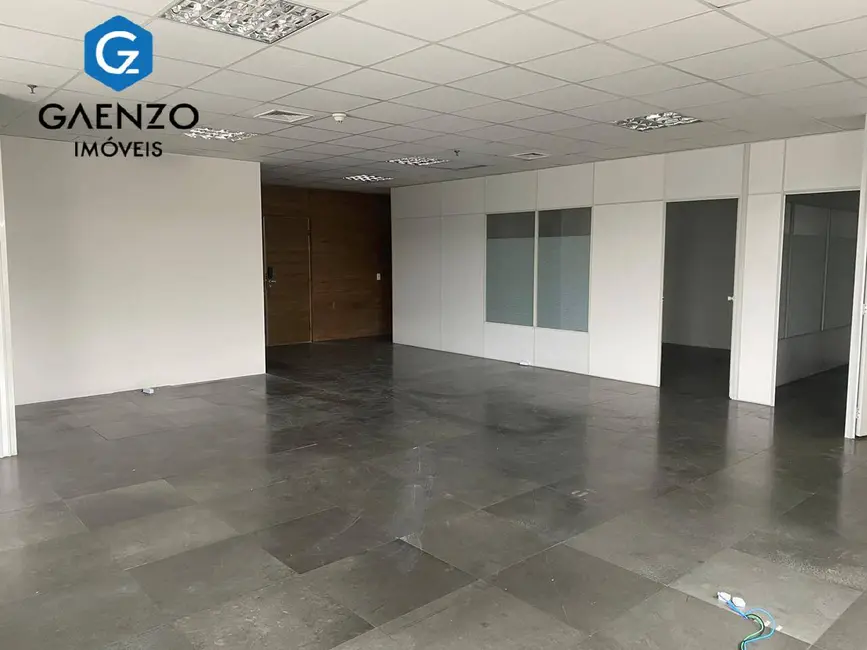 Foto 1 de Sala Comercial à venda e para alugar, 127m2 em Alphaville Industrial, Barueri - SP