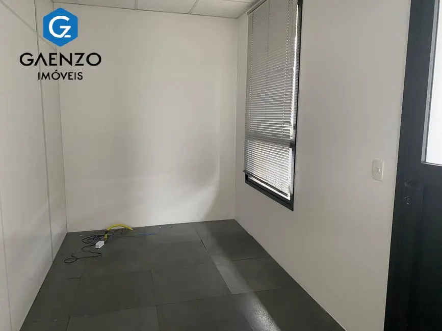 Foto 9 de Sala Comercial à venda e para alugar, 127m2 em Alphaville Industrial, Barueri - SP