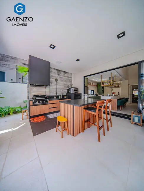 Foto 2 de Casa de Condomínio com 4 quartos à venda, 370m2 em Cidade Tamboré, Santana De Parnaiba - SP