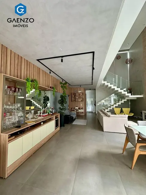 Foto 3 de Casa de Condomínio com 4 quartos à venda, 400m2 em Cidade Tamboré, Santana De Parnaiba - SP