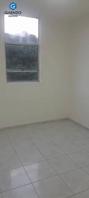 Foto 2 de Apartamento com 2 quartos à venda, 42m2 em Conjunto Habitacional Presidente Castelo Branco, Carapicuiba - SP