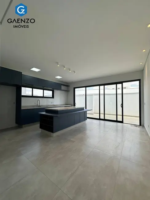 Foto 5 de Casa de Condomínio com 3 quartos à venda, 220m2 em Cidade Tamboré, Santana De Parnaiba - SP