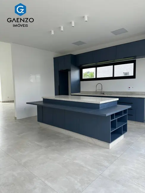 Foto 3 de Casa de Condomínio com 3 quartos à venda, 220m2 em Cidade Tamboré, Santana De Parnaiba - SP