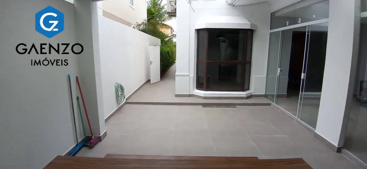 Foto 1 de Casa de Condomínio com 3 quartos à venda, 200m2 em Tamboré, Santana De Parnaiba - SP