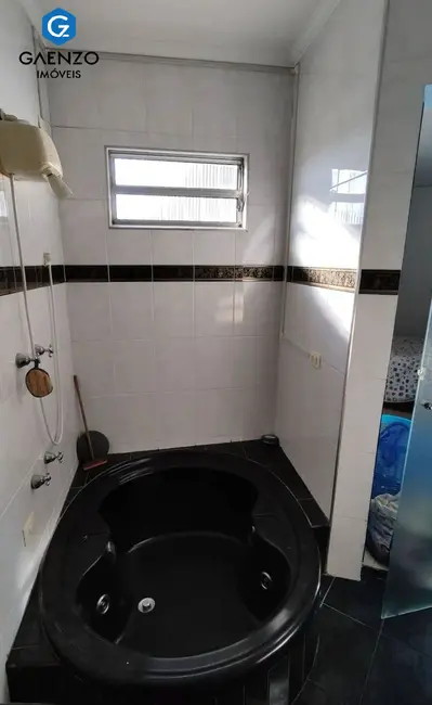 Sobrado com 4 quartos à venda, 142m2 em Vila Osasco, Osasco - SP - imagem 4 Foto 4 de Sobrado com 4 quartos à venda, 142m2 em Vila Osasco, Osasco - SP