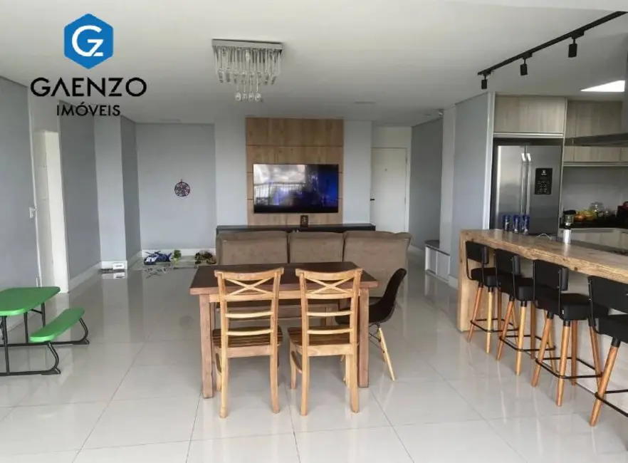 Foto 6 de Apartamento com 3 quartos à venda, 115m2 em Jardim Tupanci, Barueri - SP