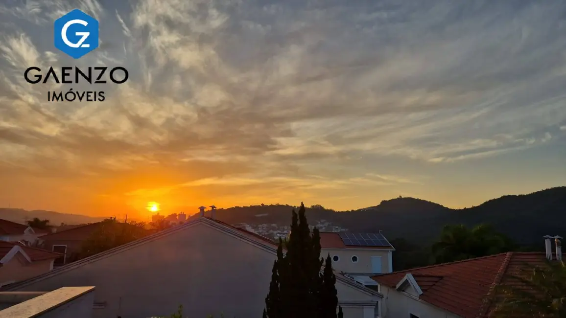 Foto 1 de Casa de Condomínio com 3 quartos à venda, 180m2 em Tamboré, Santana De Parnaiba - SP