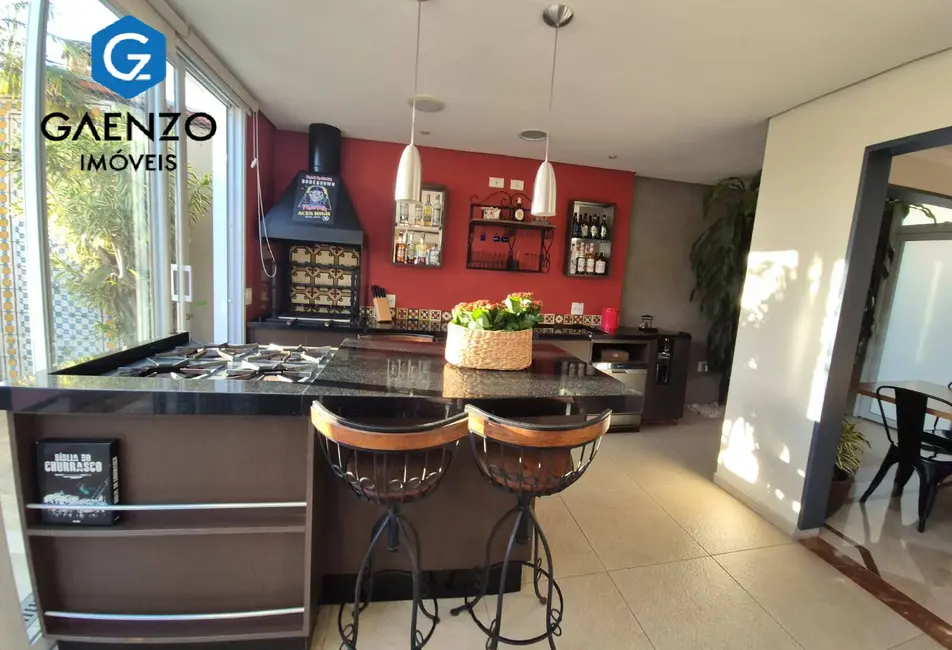 Foto 2 de Casa de Condomínio com 3 quartos à venda, 180m2 em Tamboré, Santana De Parnaiba - SP