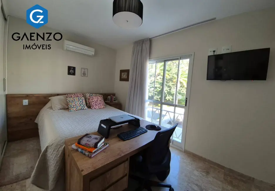 Foto 8 de Casa de Condomínio com 3 quartos à venda, 180m2 em Tamboré, Santana De Parnaiba - SP