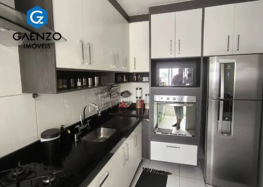 Foto 1 de Apartamento com 2 quartos à venda, 52m2 em São Pedro, Osasco - SP