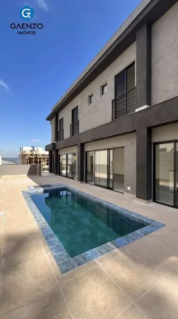 Foto 6 de Casa de Condomínio com 4 quartos à venda, 280m2 em Condomínio Centro Comercial Alphaville, Barueri - SP