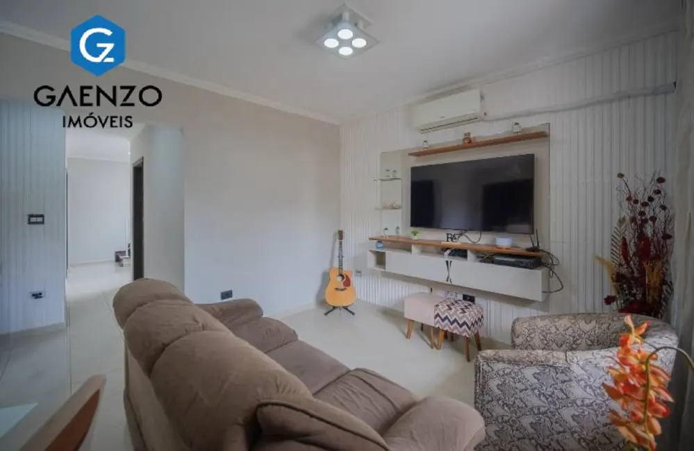 Foto 7 de Casa com 5 quartos à venda, 188m2 em km 18, Osasco - SP