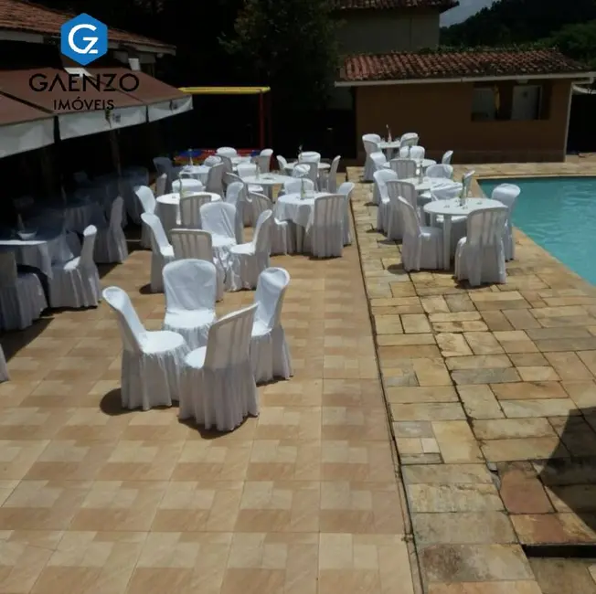 Chácara com 3 quartos à venda, 2000m2 em Remédios, Osasco - SP - imagem 6 Foto 6 de Chácara com 3 quartos à venda, 2000m2 em Remédios, Osasco - SP