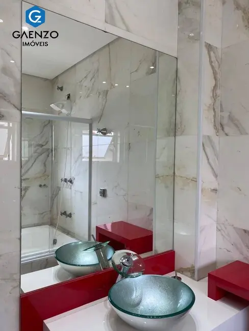 Foto 2 de Sobrado com 4 quartos à venda, 326m2 em City Bussocaba, Osasco - SP