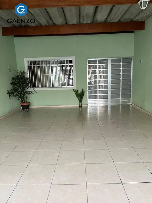 Foto 1 de Casa com 3 quartos à venda, 212m2 em km 18, Osasco - SP