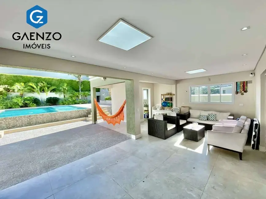 Foto 5 de Casa de Condomínio com 4 quartos à venda, 335m2 em Jardim Torino, Cotia - SP