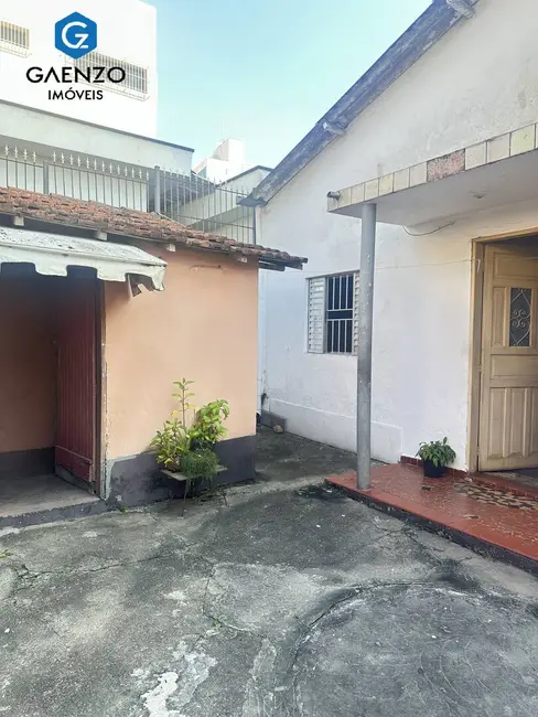 Foto 2 de Casa com 2 quartos para alugar, 206m2 em Centro, Osasco - SP