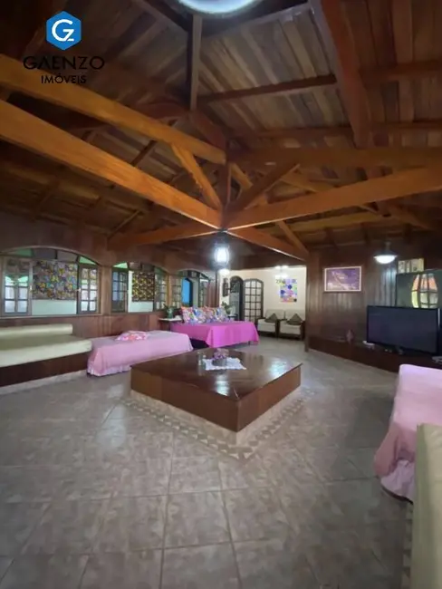 Foto 9 de Chácara com 5 quartos à venda, 3181m2 em Jardim Colibri, Embu Das Artes - SP