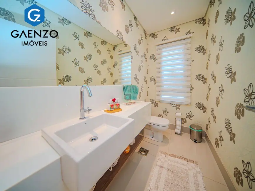 Foto 3 de Casa com 5 quartos à venda, 897m2 em Alphaville, Santana De Parnaiba - SP