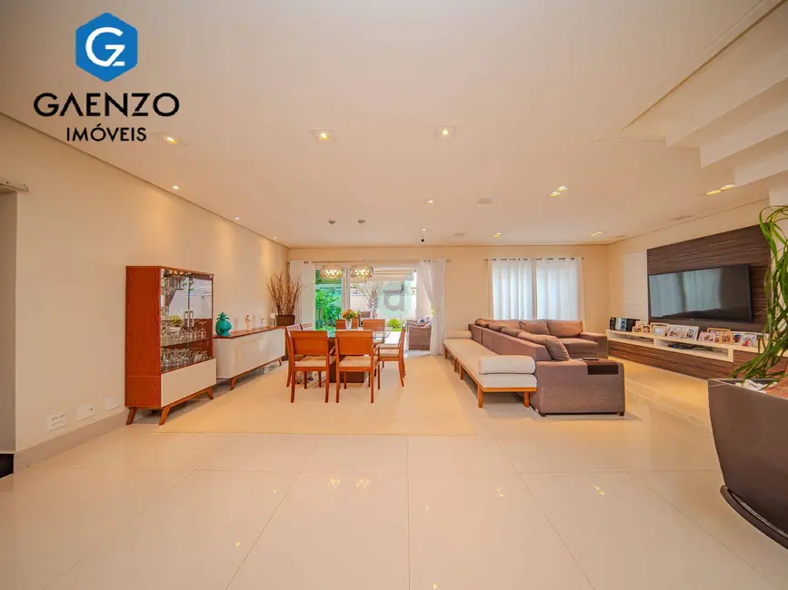 Foto 5 de Casa com 5 quartos à venda, 897m2 em Alphaville, Santana De Parnaiba - SP