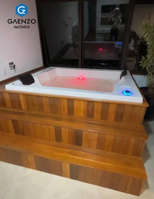 Foto 8 de Casa de Condomínio com 5 quartos à venda, 610m2 em Paisagem Renoir, Cotia - SP