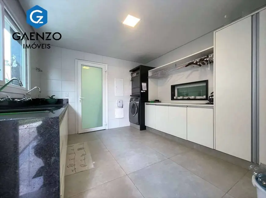 Foto 5 de Casa de Condomínio com 4 quartos à venda, 884m2 em São Paulo II, Cotia - SP