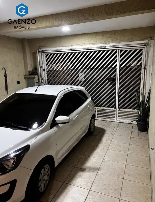 Casa com 3 quartos à venda, 183m2 em Jardim das Flores, Osasco - SP - imagem 3 Foto 3 de Casa com 3 quartos à venda, 183m2 em Jardim das Flores, Osasco - SP