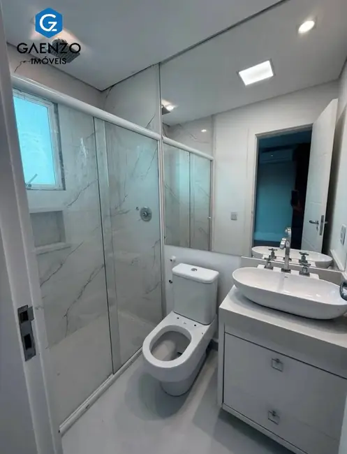 Casa de Condomínio com 4 quartos à venda, 470m2 em Chácara dos Lagos, Carapicuiba - SP - imagem 3 Foto 3 de Casa de Condomínio com 4 quartos à venda, 470m2 em Chácara dos Lagos, Carapicuiba - SP