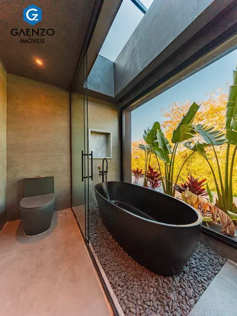 Foto 9 de Casa de Condomínio com 3 quartos à venda, 360m2 em Chácara Ondas Verdes, Cotia - SP