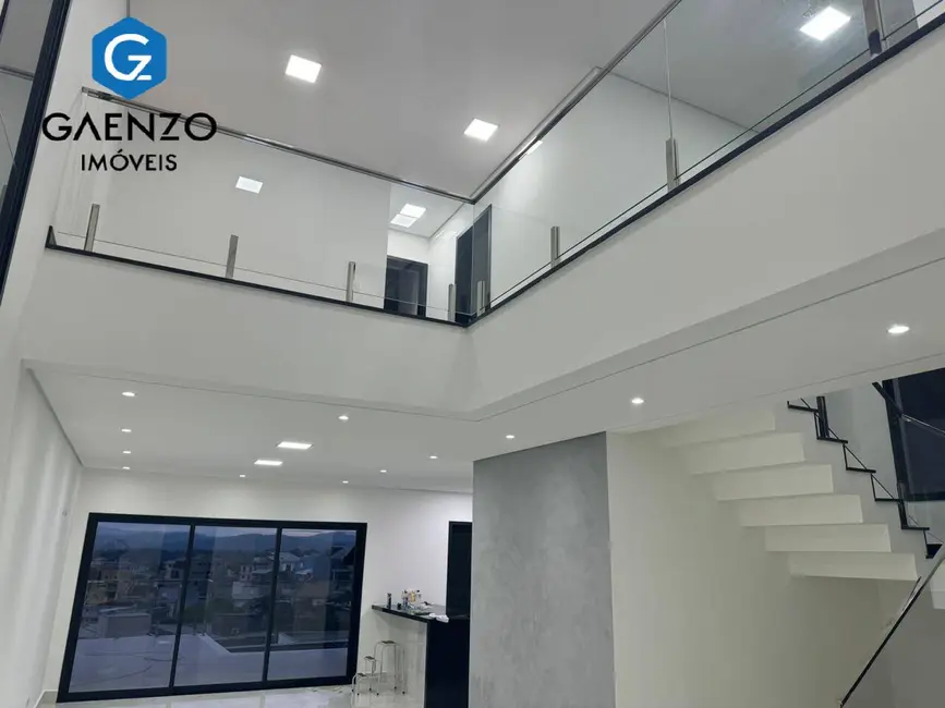 Foto 8 de Casa de Condomínio com 3 quartos à venda, 240m2 em Suru, Santana De Parnaiba - SP