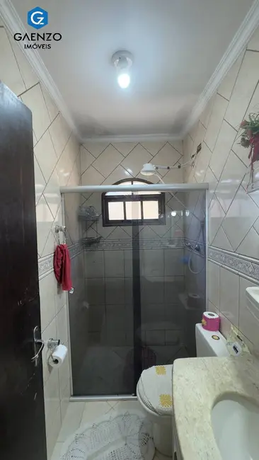 Foto 2 de Sobrado com 3 quartos à venda, 234m2 em Cipava, Osasco - SP