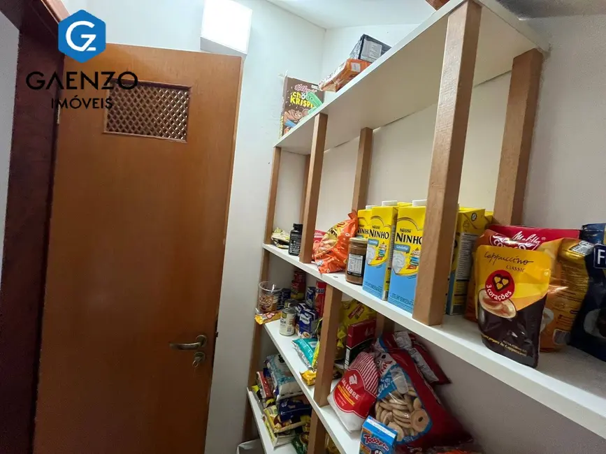 Foto 5 de Casa de Condomínio com 3 quartos à venda, 500m2 em Parque dos Príncipes, São Paulo - SP