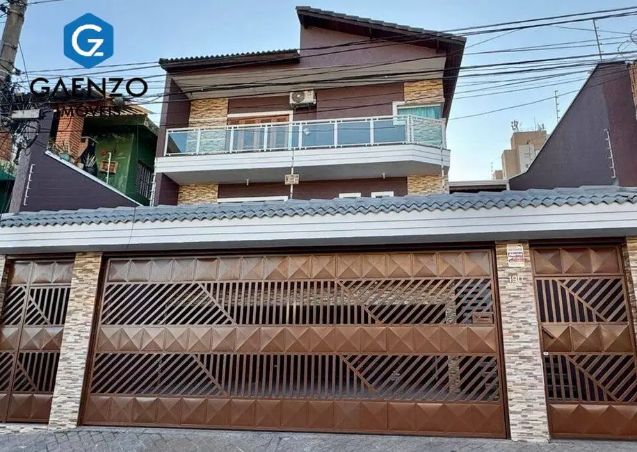 Sobrado com 4 quartos à venda, 385m2 em Jaguaribe, Osasco - SP - imagem 1 Foto 1 de Sobrado com 4 quartos à venda, 385m2 em Jaguaribe, Osasco - SP