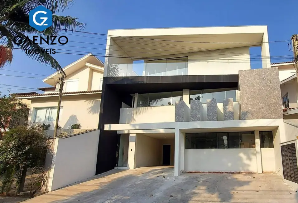 Casa de Condomínio com 6 quartos à venda, 578m2 em Granja Viana, Cotia - SP - imagem 2 Foto 2 de Casa de Condomínio com 6 quartos à venda, 578m2 em Granja Viana, Cotia - SP