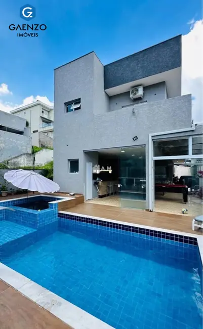 Foto 3 de Casa de Condomínio com 4 quartos à venda, 335m2 em Suru, Santana De Parnaiba - SP