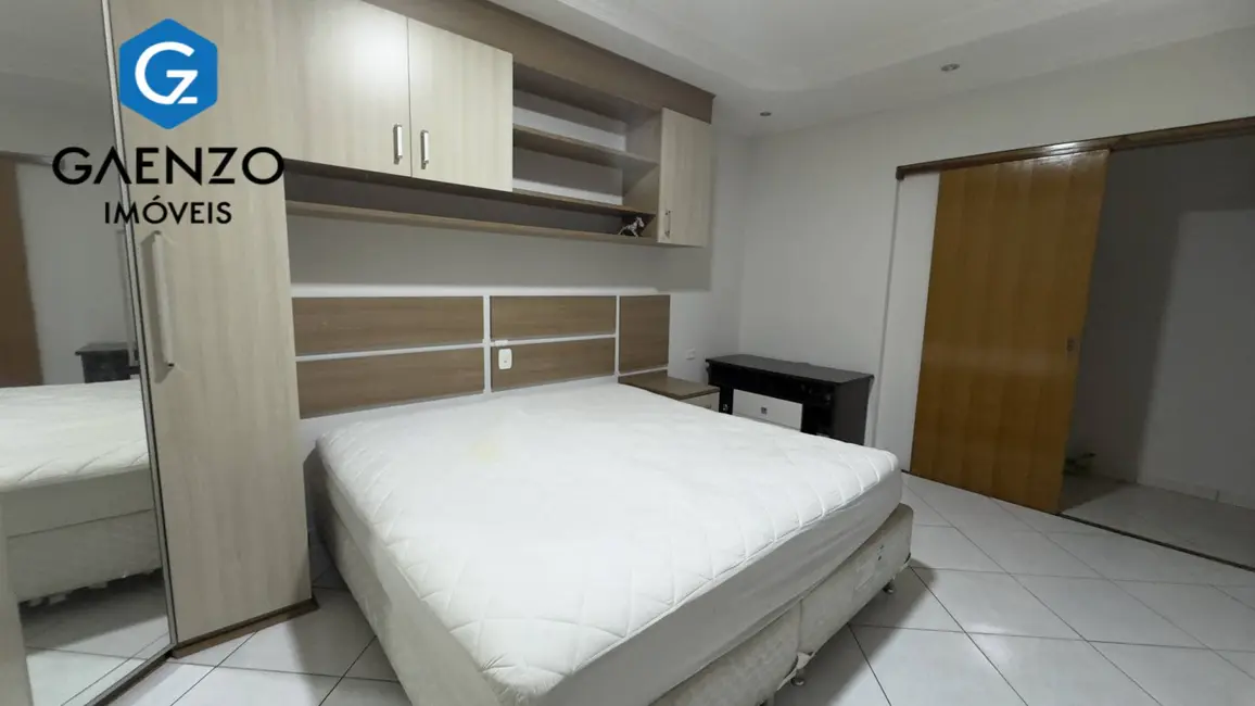 Sobrado com 4 quartos à venda, 390m2 em Jardim Mutinga, Barueri - SP - imagem 7 Foto 7 de Sobrado com 4 quartos à venda, 390m2 em Jardim Mutinga, Barueri - SP