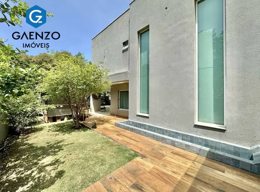 Foto 2 de Casa de Condomínio com 5 quartos à venda, 401m2 em Jardim do Golf I, Jandira - SP