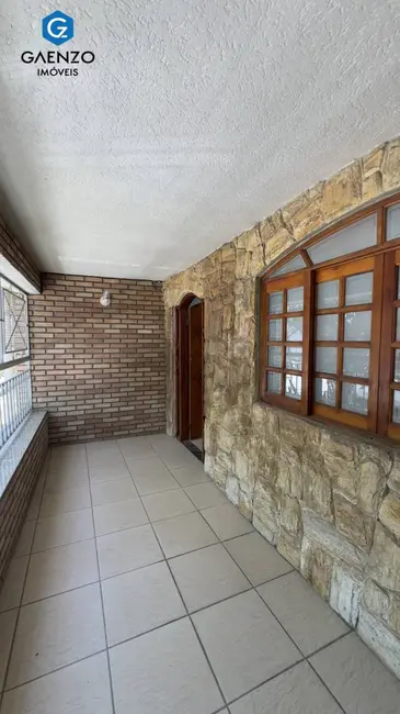 Foto 2 de Sobrado com 2 quartos à venda, 262m2 em Cidade das Flores, Osasco - SP