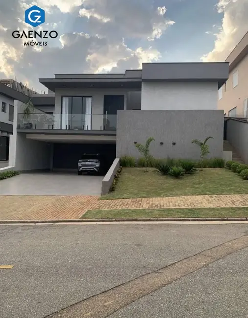 Casa de Condomínio com 3 quartos à venda, 280m2 em Alphaville, Santana De Parnaiba - SP - imagem 1 Foto 1 de Casa de Condomínio com 3 quartos à venda, 280m2 em Alphaville, Santana De Parnaiba - SP