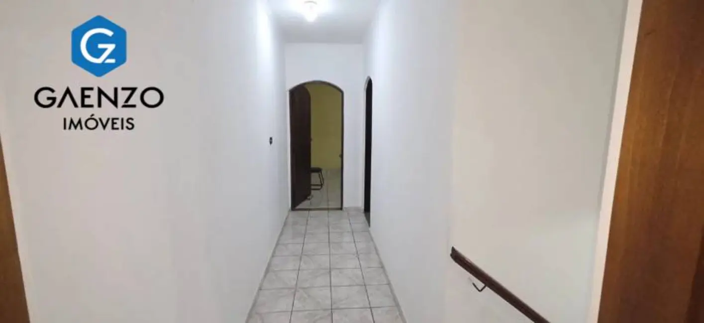 Foto 2 de Sobrado com 3 quartos à venda, 242m2 em Osasco - SP