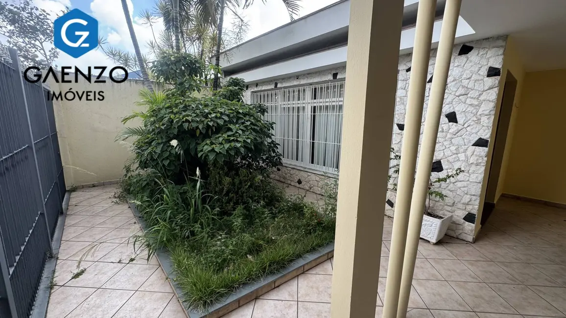 Foto 2 de Casa com 3 quartos à venda, 118m2 em Vila Campesina, Osasco - SP