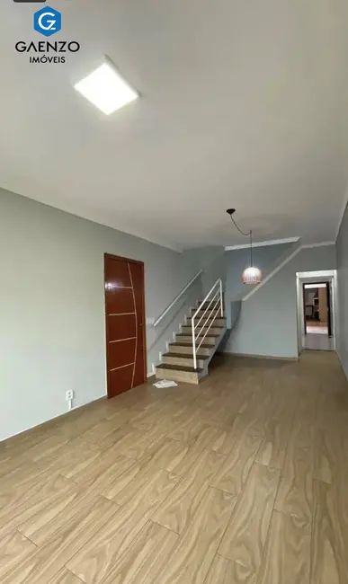 Foto 5 de Sobrado com 3 quartos à venda, 147m2 em Umuarama, Osasco - SP